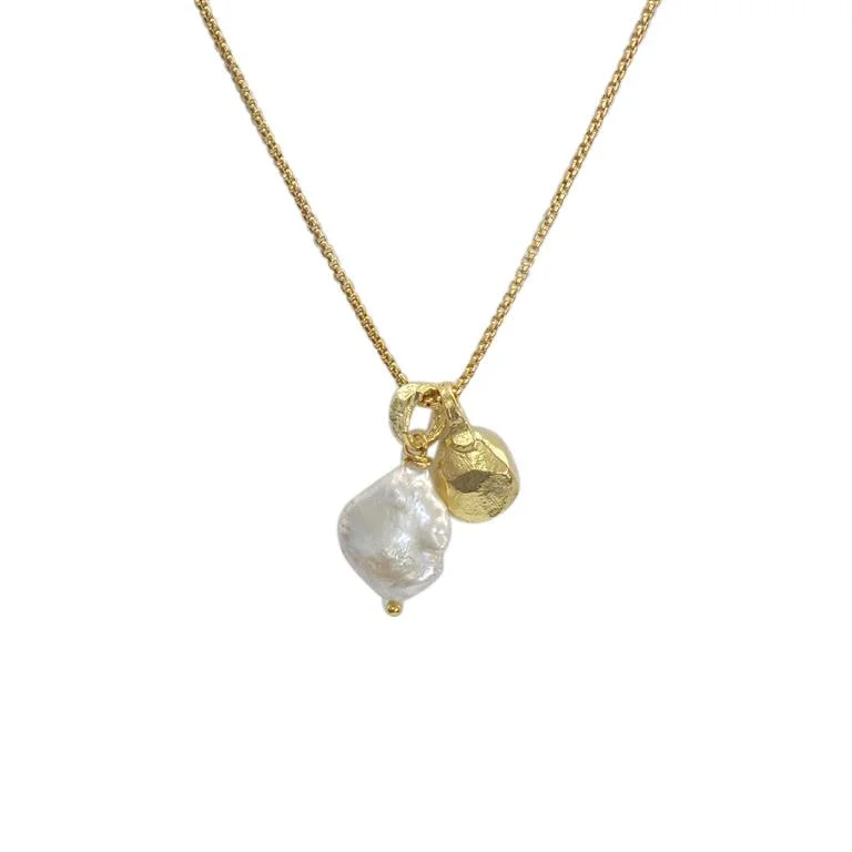 Customizable Gold Choker Necklaces-Gold Freshwater Pearl Pendant Necklace