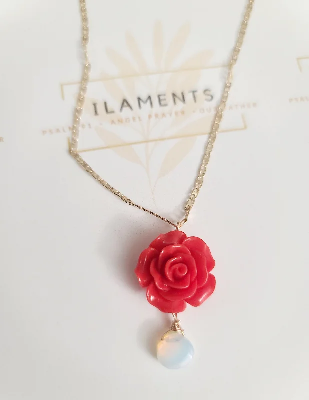 Colorful Necklace Pendants-Opalite Rose Necklace