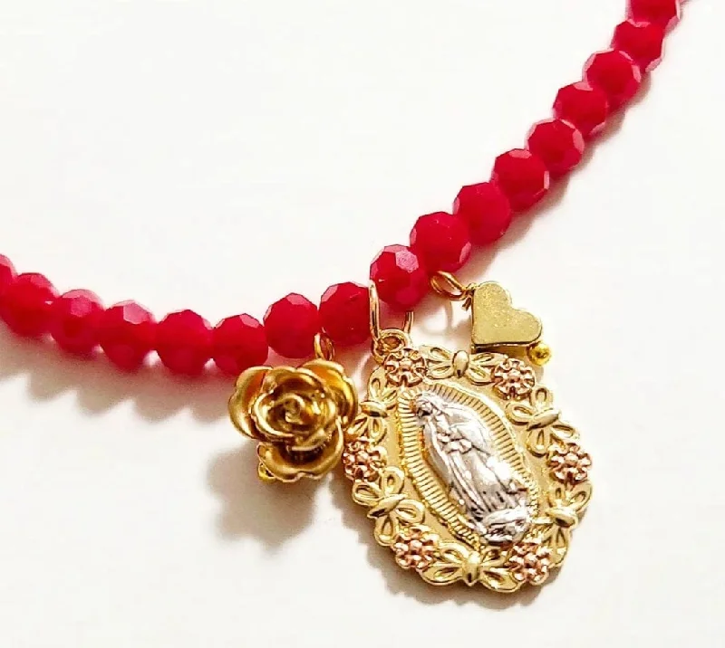 Luxurious Pendant Necklaces-Virgen Ruby Crystal Necklace