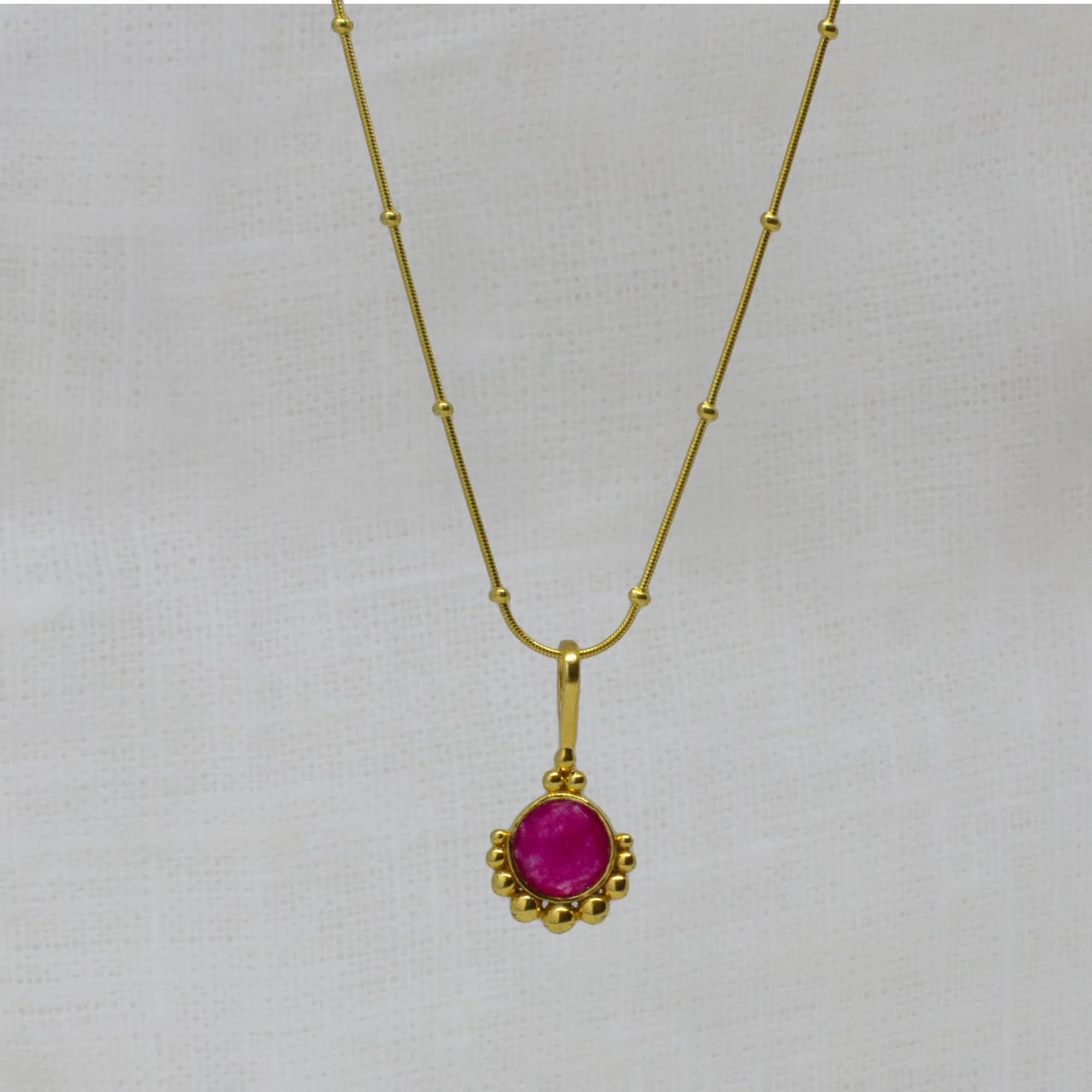 Classic Gold Choker Necklaces-18ct Gold Vermeil Dot Pink Quartz Pendant Necklace