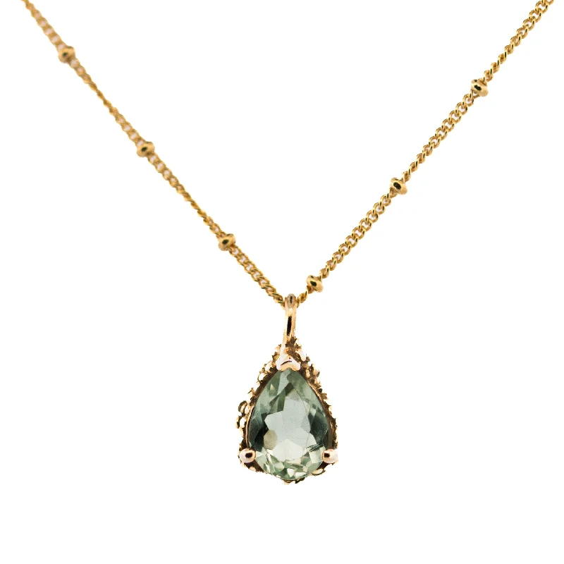 Customizable Gemstone Necklaces-Dainty London Gold Alba Pendant Necklace