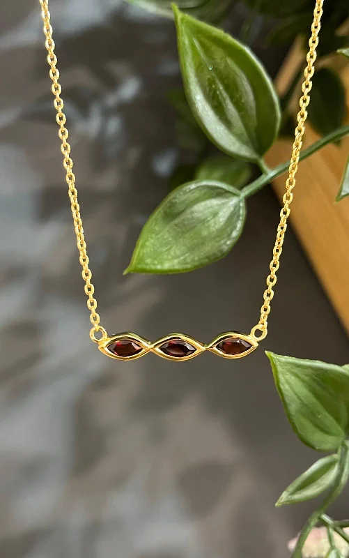 Unique Diamond Necklaces-Unique & Co Gold Vermeil Garnet Pendant Necklace