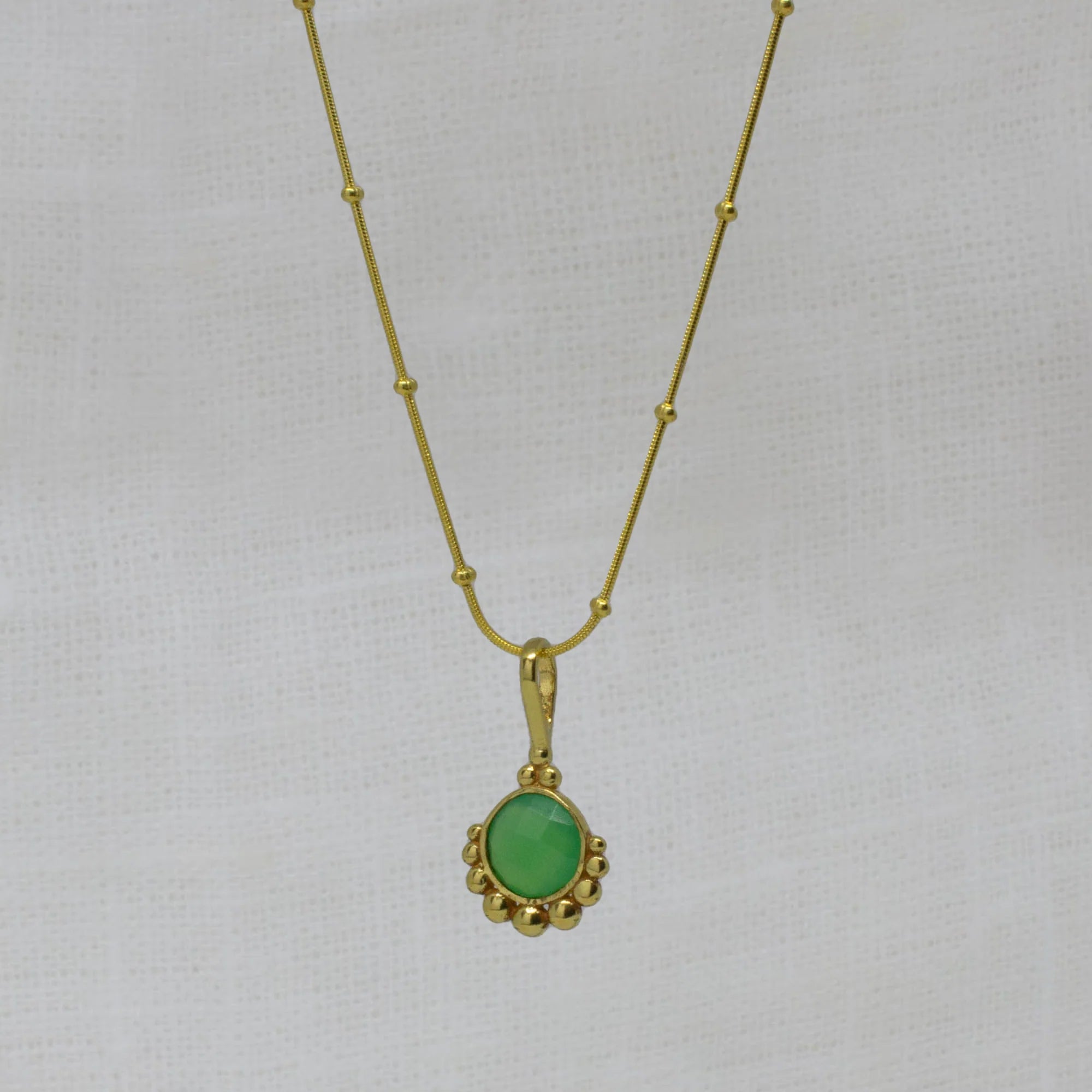 Designer Gemstone Necklaces-18ct Gold Vermeil Dot Chrysoprase Pendant Necklace